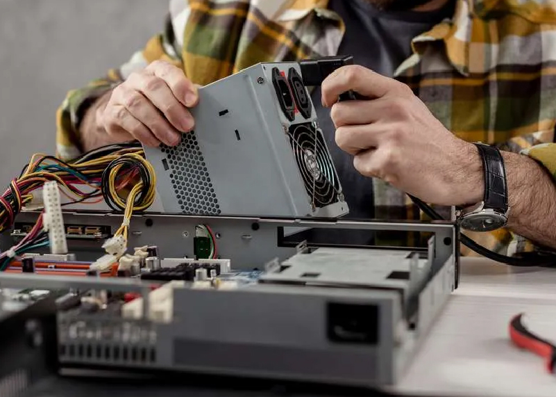 Computer Repair Pros